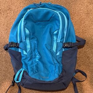 Refugio 28L Patagonia Teal and Navy Backpack